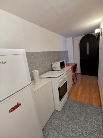 Romana, Icoanei inchiriere garsoniera in vila